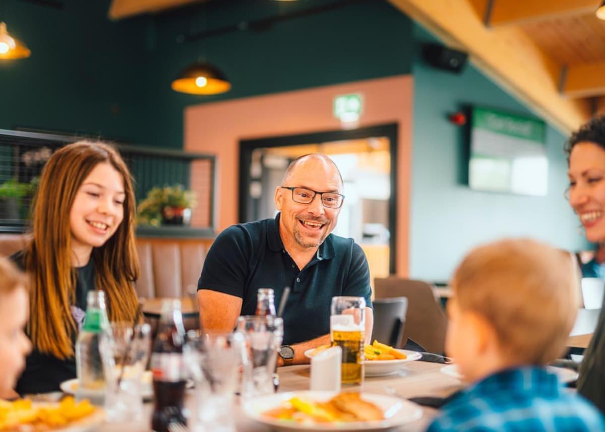 Отель Coldingham Bay Leisure Park Экстерьер фото